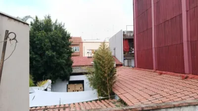 House in Centre photo 12