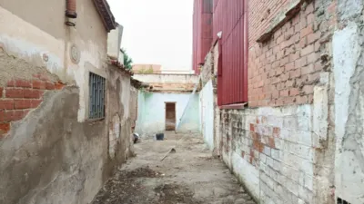 House in Centre photo 2
