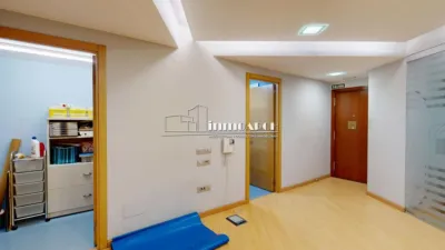 Oficina en venta en Calle de la Merced, cerca de Ronda de Outeiro - Vista 2