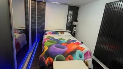 Apartment in Gamonal photo 12