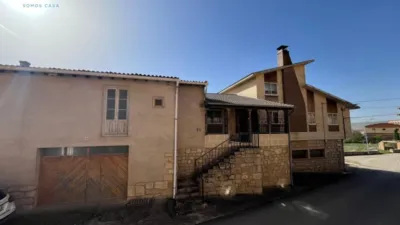 Terraced house on Paseo Puerta del Monte photo 3