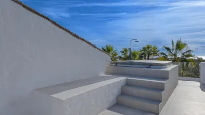 Duplex Penthouse in El Campanario photo 3