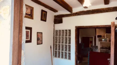 House on Calle Real photo 19