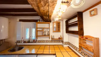 House on Calle Real photo 7