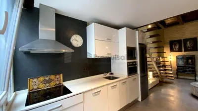Dúplex en venta en Calle de Alcalá, Casco Antiguo (Zaragoza Capital) de 195.000 €