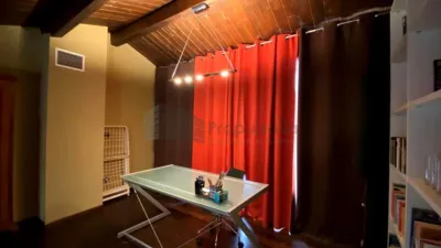 Dúplex en venta en Calle de Alcalá, Casco Antiguo (Zaragoza Capital) de 195.000 €