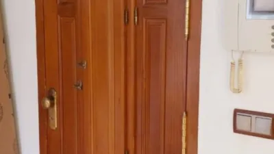 Estudio en alquiler en Carrer de Pasqual i Genís, Sant Francesc (Distrito Ciutat Vella. València Capital) de 1.500 €<span>/mes</span>