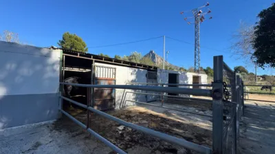 Rustic farm on Partida L'atzubia Street photo 70