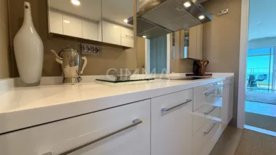 Apartment in Playa de Poniente photo 8