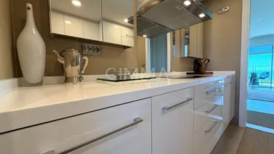 Apartment in Playa de Poniente photo 9