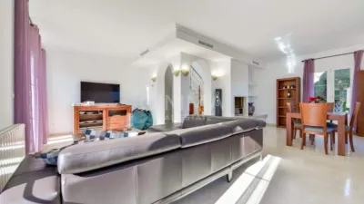 Chalet on Carrer Illa Mallorca photo 7