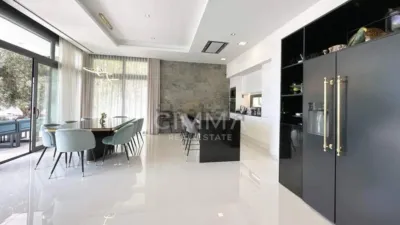 Chalet on Carrer Roma photo 13