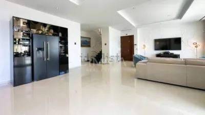 Chalet on Carrer Roma photo 7