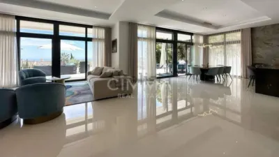 Chalet on Carrer Roma photo 8