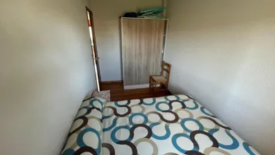 Apartment on Avenida de Juan Hormaechea Cazón photo 17