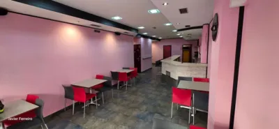 Local comercial en venta en Calle de Gil Vicente - Más
