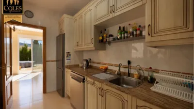 Chalet on Calle Limaria photo 10