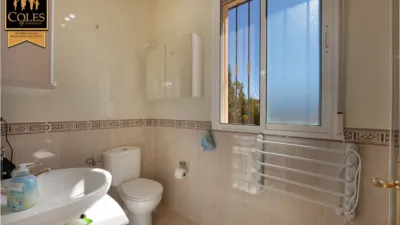 Chalet on Calle Limaria photo 15