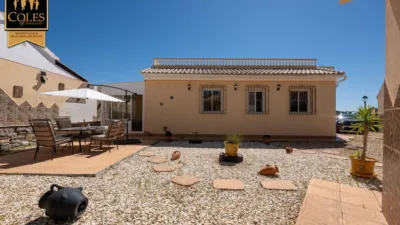 Chalet on Calle Limaria photo 22
