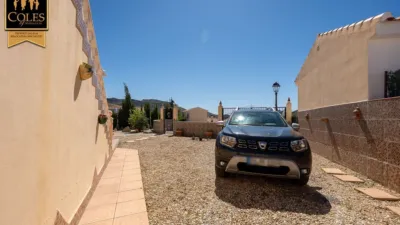 Chalet on Calle Limaria photo 25