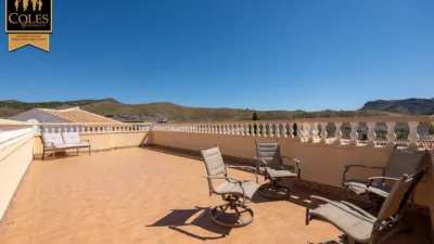 Chalet on Calle Limaria photo 26