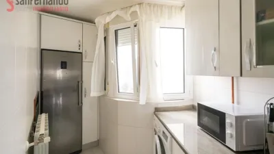 Apartment on Jerónimo Sáinz de la Maza Street photo 5