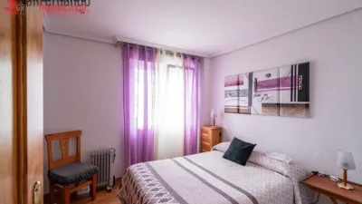 Apartment at 8 Doctor Enrique Oti Street photo 12