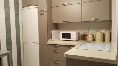 Piso en alquiler en Paseo de la Marina Española, Suances de 750 €<span>/mes</span>