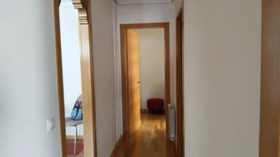 Piso en alquiler en Calle de la Paz, 7, Los Corrales de Buelna de 790 €<span>/mes</span>