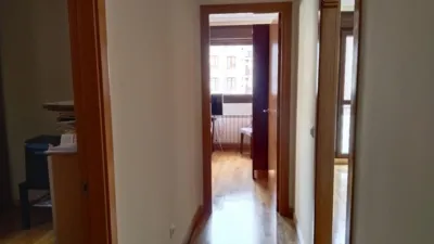 Piso en alquiler en Calle de la Paz, 7, Los Corrales de Buelna de 790 €<span>/mes</span>
