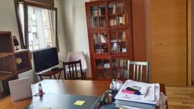 Piso en alquiler en Calle de la Paz, 7, Los Corrales de Buelna de 790 €<span>/mes</span>