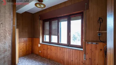House in Barreda photo 10