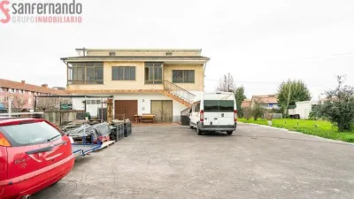 House in Barreda photo 4