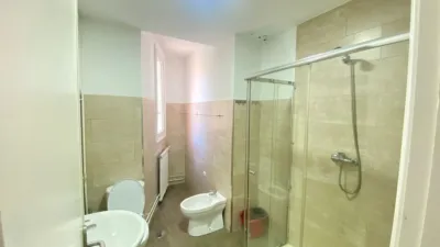 Piso en alquiler en Calle del General Pardiñas, 21, Ensanche (Santiago de Compostela) de 1.450 €<span>/mes</span>