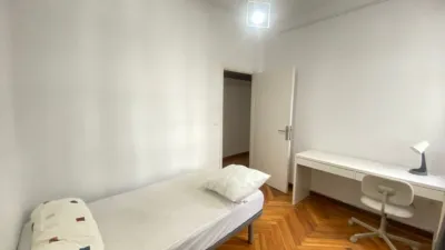 Piso en alquiler en Calle del General Pardiñas, 21, Ensanche (Santiago de Compostela) de 1.450 €<span>/mes</span>