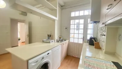 Piso en alquiler en Calle del General Pardiñas, 21, Ensanche (Santiago de Compostela) de 1.450 €<span>/mes</span>