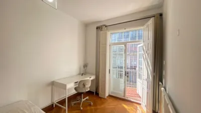 Piso en alquiler en Calle del General Pardiñas, 21, Ensanche (Santiago de Compostela) de 1.450 €<span>/mes</span>