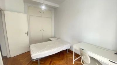 Piso en alquiler en Calle del General Pardiñas, 21, Ensanche (Santiago de Compostela) de 1.450 €<span>/mes</span>
