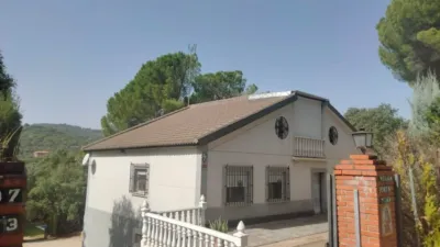 Chalet en calle Vientos del Guadiato photo 3