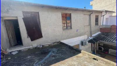 House in the Centre photo 12