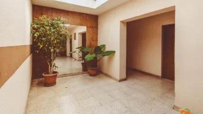 Flat for sale on Carrer de Pau Casals photo 2