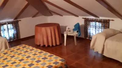 House in Sierro photo 32