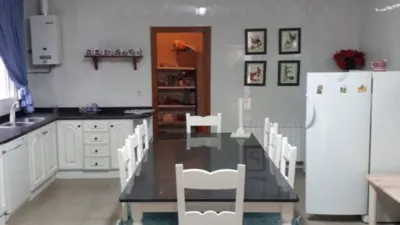 House in Sierro photo 37