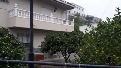 House in Sierro photo 5