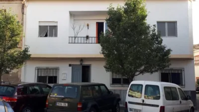 House in the Town Centre photo 2