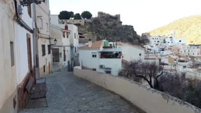 House in Sierro photo 3