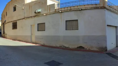 House in the Town Centre photo 3