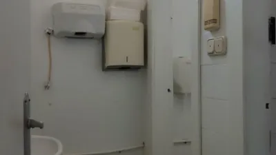Local comercial en venta en Centro - Más