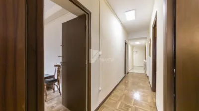 Chalet on Calle de la Virgen del Castillo photo 27