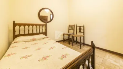 Chalet on Calle de la Virgen del Castillo photo 34